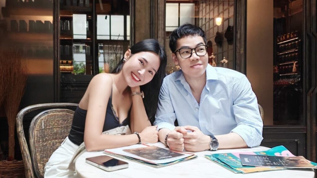 Most men grind for months to afford one holiday. In this DRP guide, I break down how dividends fund my weekend trip with my partner, while my salary compounds quietly in the background.